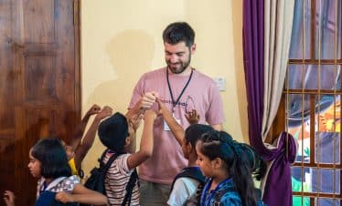 Volunteer with Children in Sri Lanka - Teaching English - 127