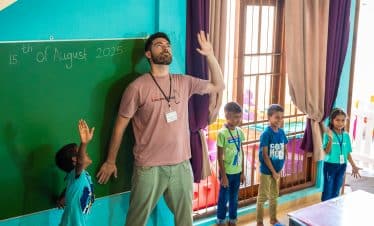 Volunteer with Children in Sri Lanka - Teaching English - 132