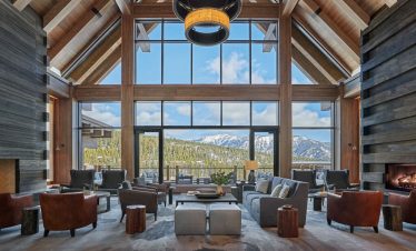 Montage Big Sky - Lobby - Living Room